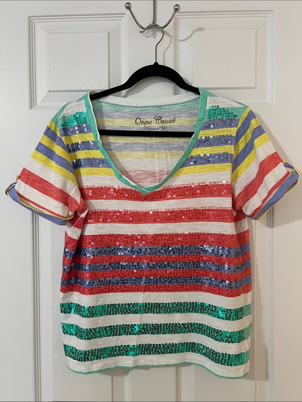 Onque Casuals Stripe Sequin V‑Neck Tee in Red, Green, Blue, Yellow